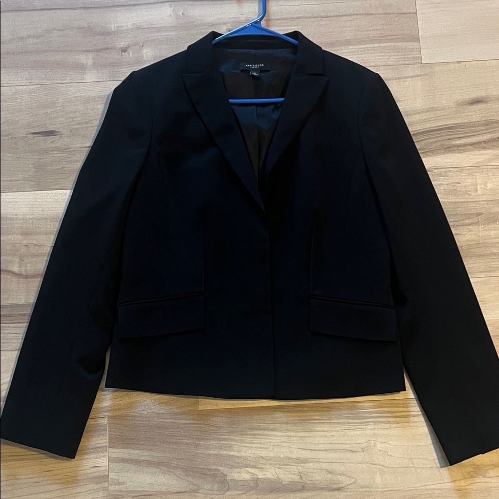 Ann Taylor Elegant Black Blazer